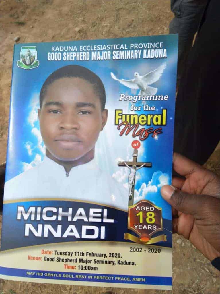 Afiche para la misa de funeral de Michael Nnadi