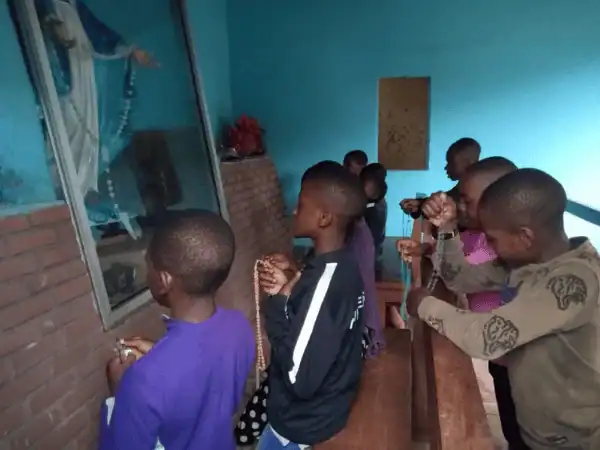 Niños Camerún