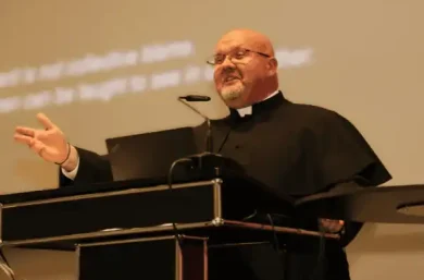Padre Bernard Poggi